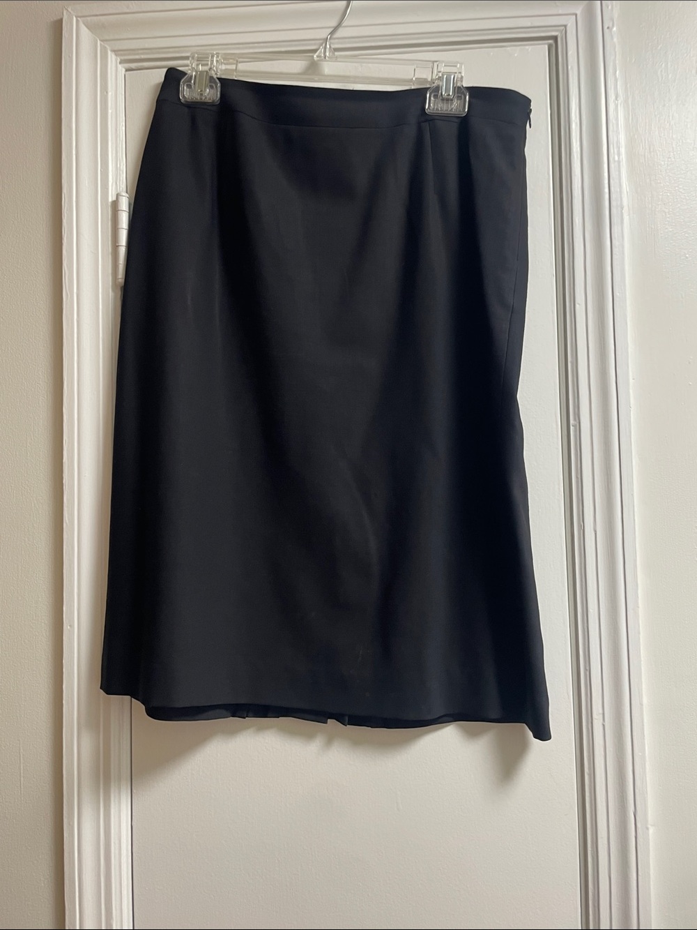 Classic Black Women's Skirt - Sleek A-Line Pencil